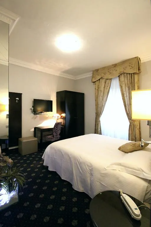 Sangallo Hotel Monte San Savino 3*,  Italy